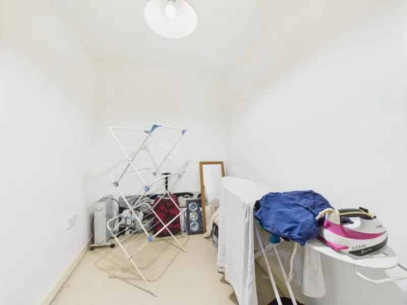 2 Bed Ground Floor Apartment For Sale
