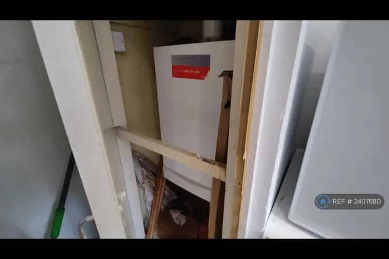 1 Bedroom Flat for Rent - Cozy Detached House