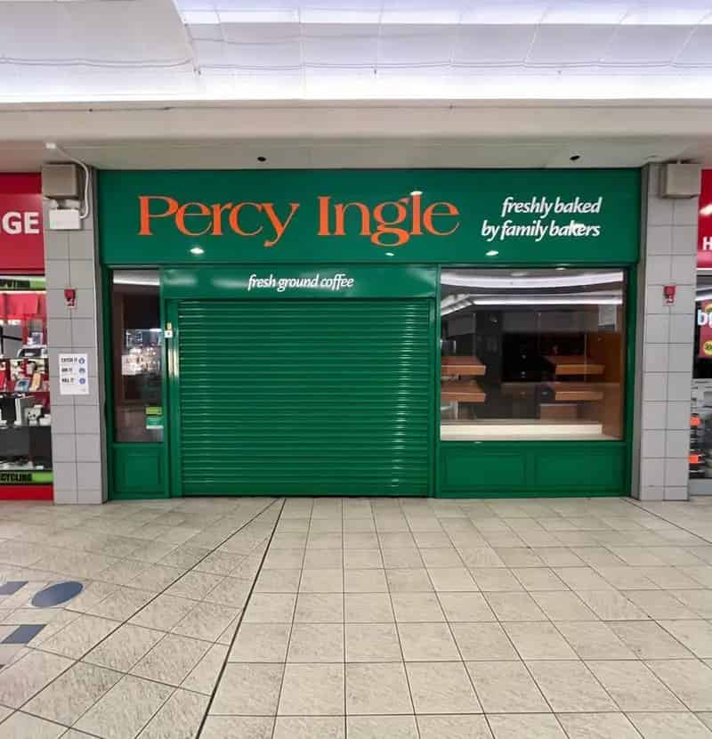 Retail Unit For Sale in Dagenham Heathway Shopping Centre