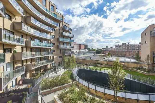 Flat for sale in Tower Bridge SE1