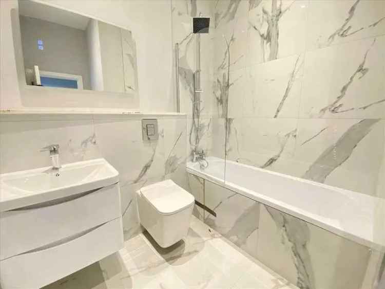 2 Bed Flat for Sale in Ealing Newly Renovated Ground Floor Flat