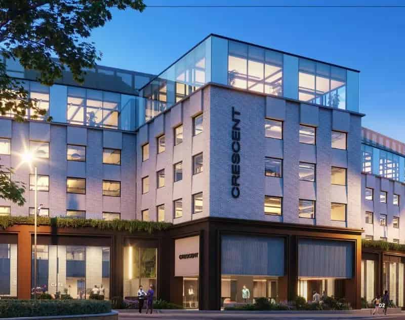 Crescent Workspace: Modern Offices with Fitness Studio and Garden