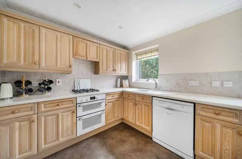 4 Bed Detached House for Sale in Andover