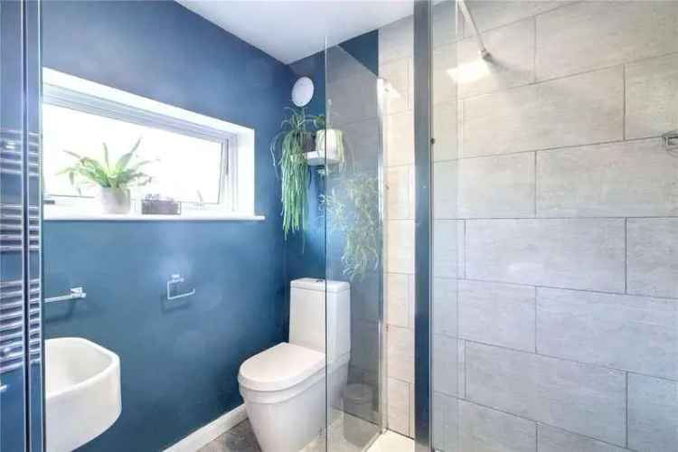 4 Bed Detached House for Sale