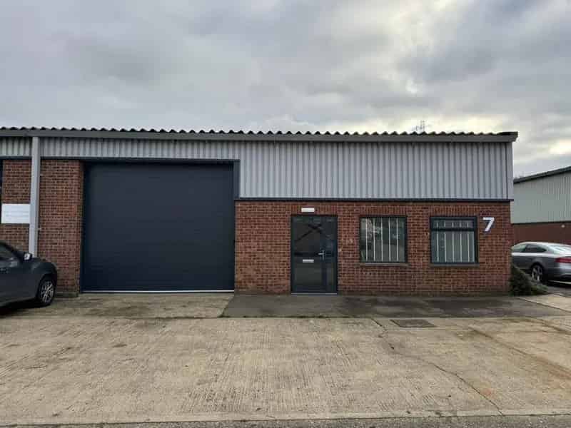 Industrial Storage Unit For Rent