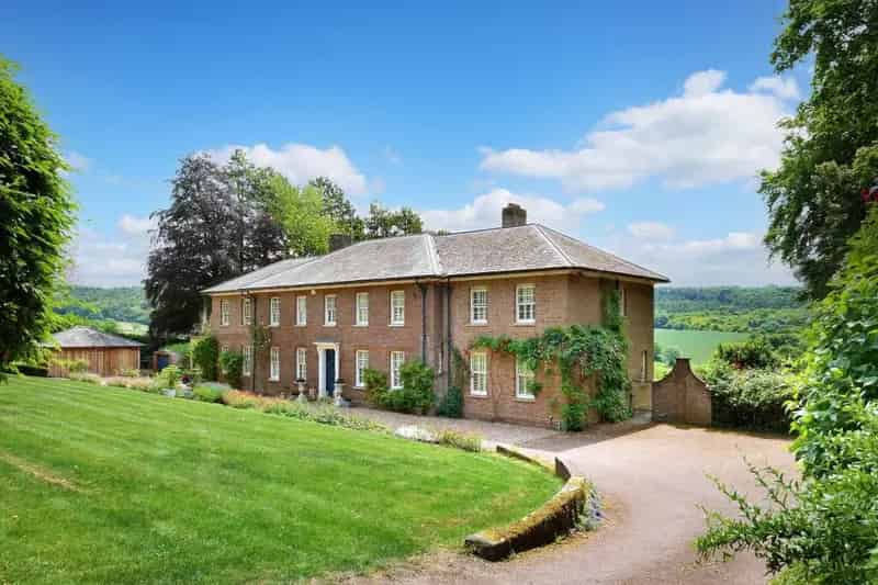 Chiltern Hill House: A Stunning Family Home in the Heart of the Chilterns