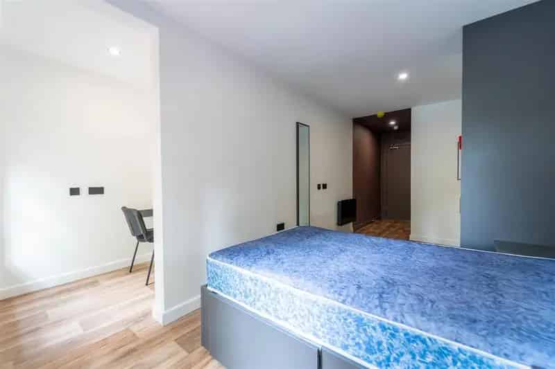 Studio to Rent Fully Managed Property Service