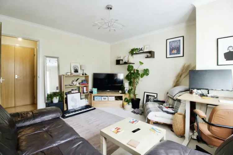 Spacious 2-Bedroom Apartment Near City Center Zero Deposit Option