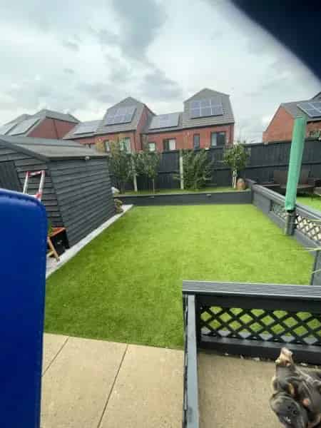 2 Bed Modern Bungalow Near Sheffield