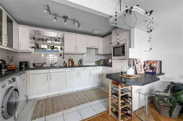 Stockholm Way, London, E1W 1YQ | Property for sale | Savills