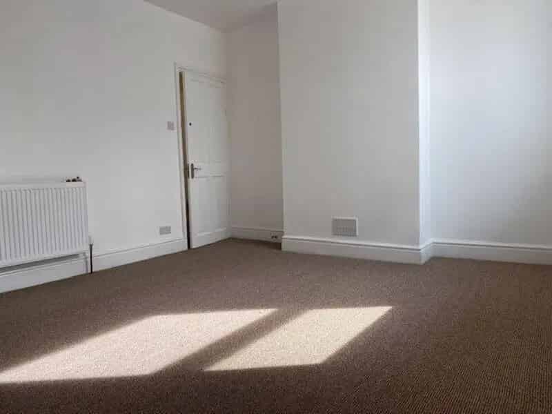 2 Bedroom Terraced House for Rent - Newly Refurbished