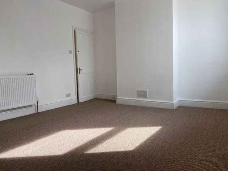 2 Bedroom Terraced House for Rent - Newly Refurbished