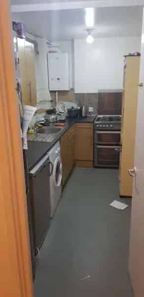 Two Double Bedroom Flat Near Canary Wharf