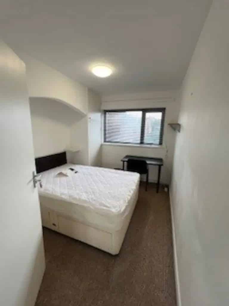 3 Bedroom Flat to Rent Students Welcome Bills Included