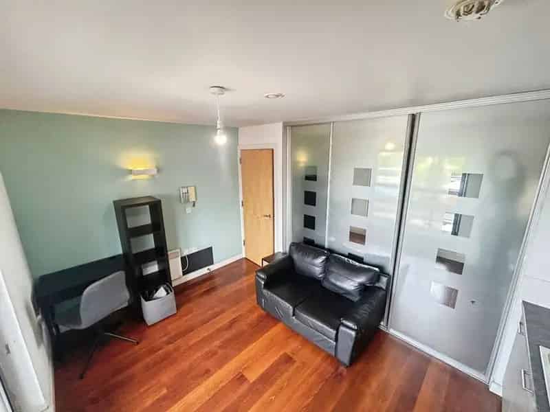 1 Bedroom Flat to Rent Sheffield S3 Modern Apartment