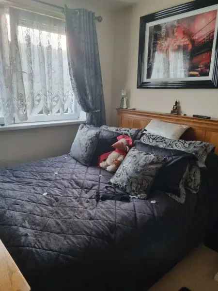 Flat For Rent in Havant, England