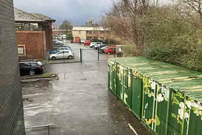 2 Floor Office Building with Secure Parking 8 Spaces