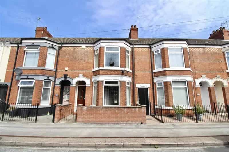 3 Bedroom Terraced House to Rent