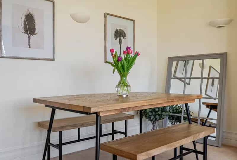 2 Bedroom Apartment for Sale in Witney Church Green