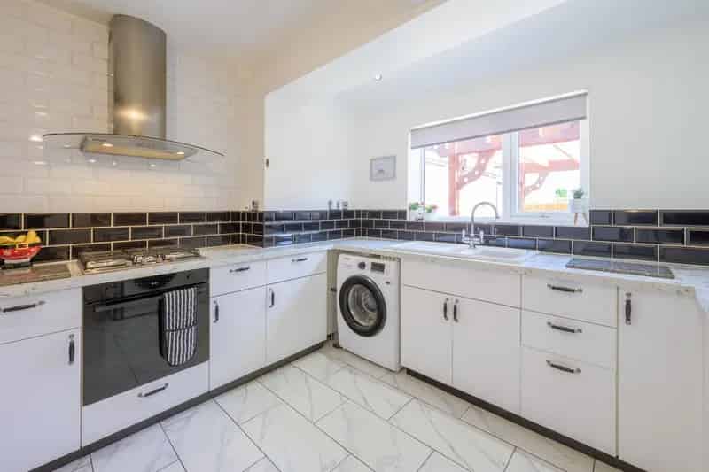 2 Bedroom House For Sale