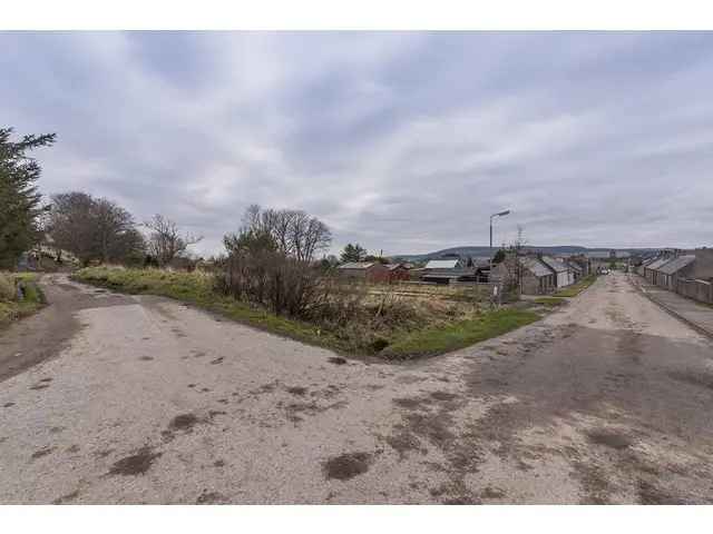 Building Plot for Sale in Newmill