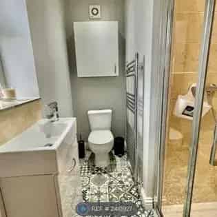 4 rooms house of 76 m² in Manchester