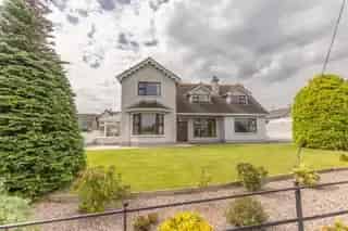 5 Bedroom Detached House Warrenpoint Oil Fired Central Heating Double Glazing