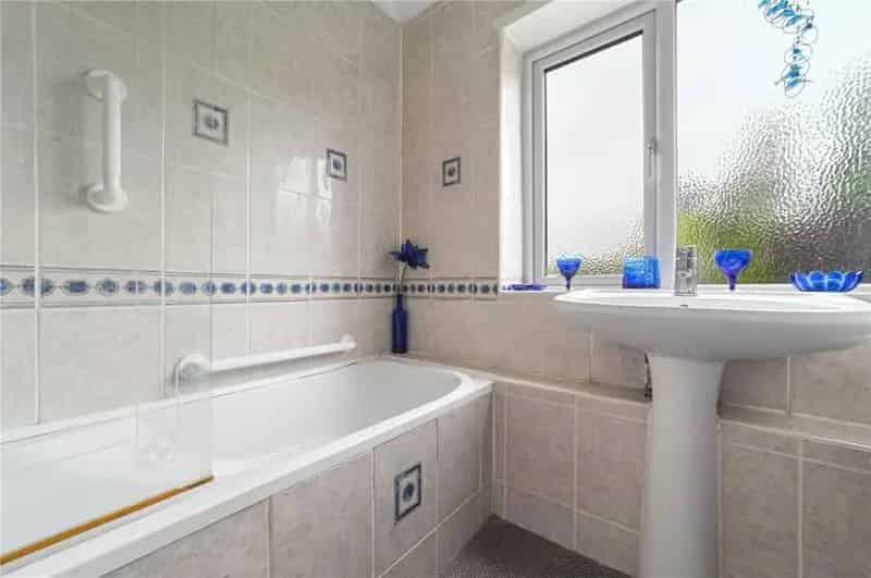 4 Bed Property For Sale