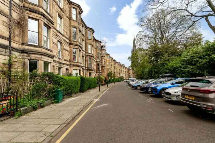 3 Bedroom Victorian Apartment for Sale in Bruntsfield