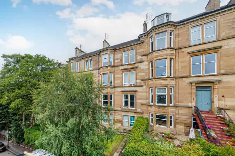2 Bedroom Apartment for Sale Glasgow Shawlands
