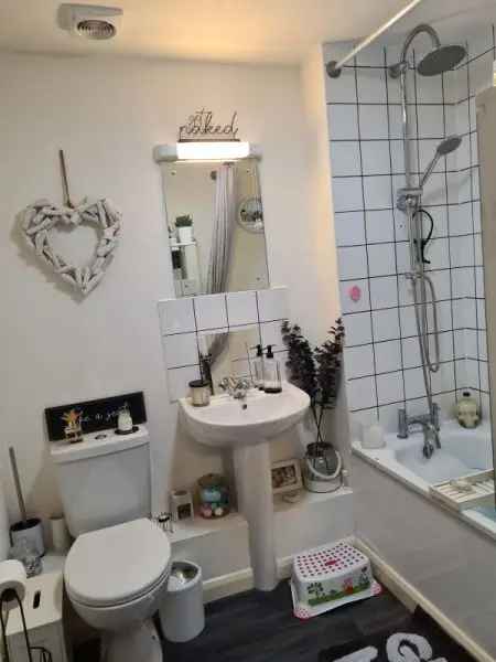 Flat For Rent in Dacorum, England