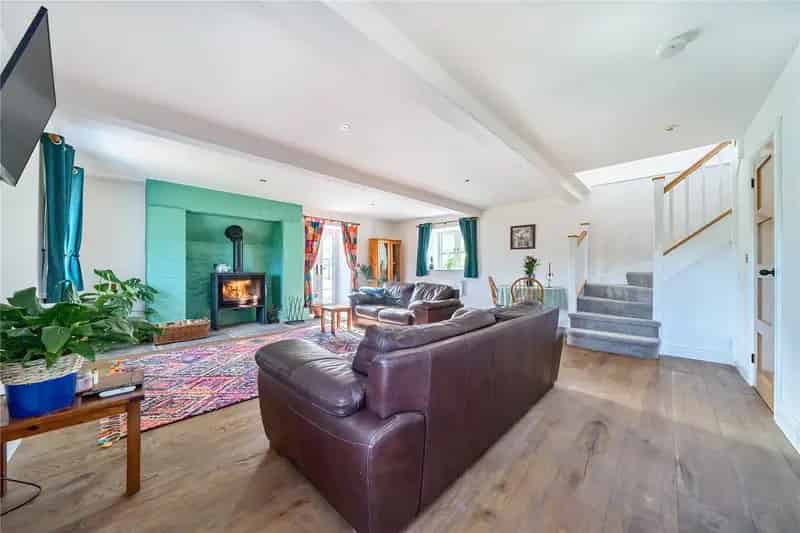 4 Bedroom Farmhouse with 2.7 Acres Near Brecon Beacons