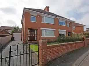 Spacious Semi Detached Home Near Schools and Amenities