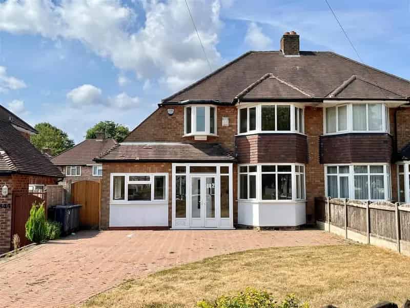 3 Bedroom Semi Detached House For Sale Erdington