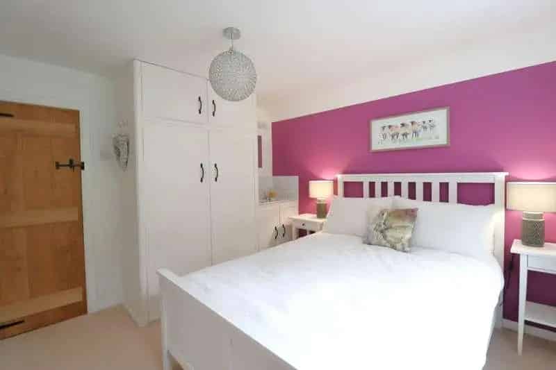 2 bed house for sale