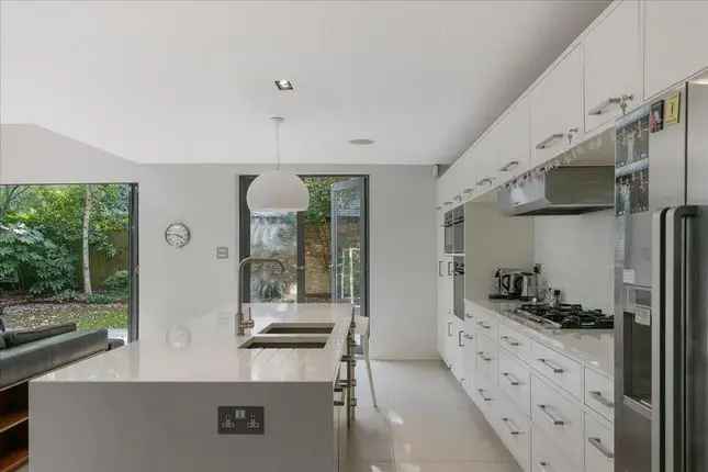 5 Double Bedroom Family Home Fulham