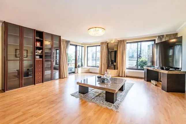 Town house to rent in Grosvenor Road, London SW1V