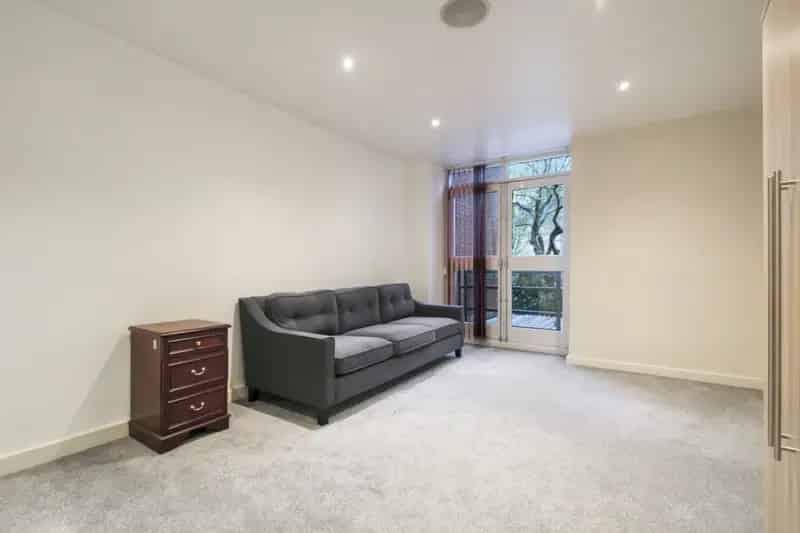 2 Bedroom Flat For Sale Ideal Investment Opportunity