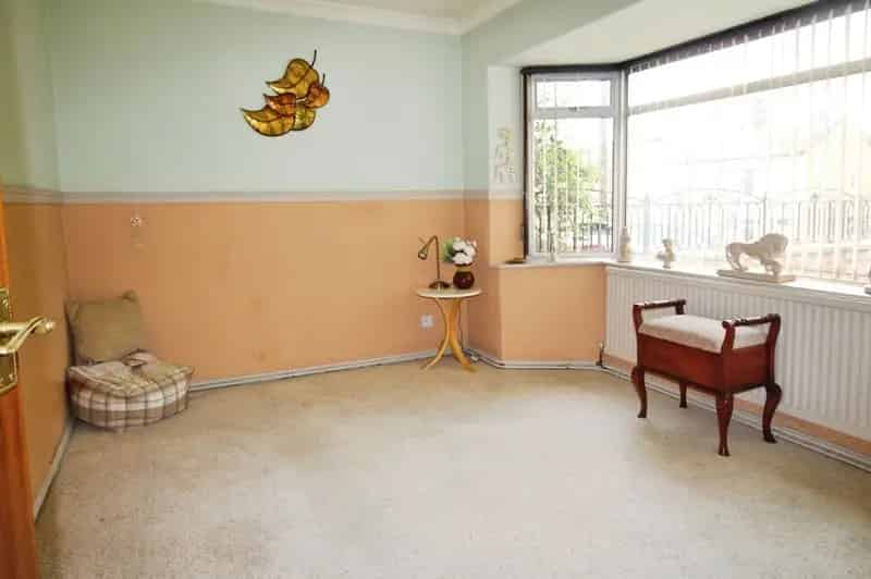 2 Bedroom Semi Detached House For Sale Dewsbury West Yorkshire