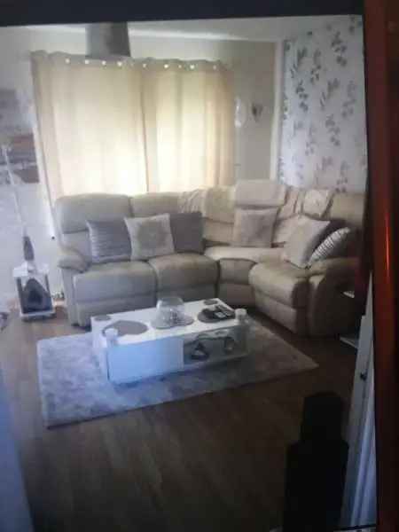 House For Rent in Canterbury, England