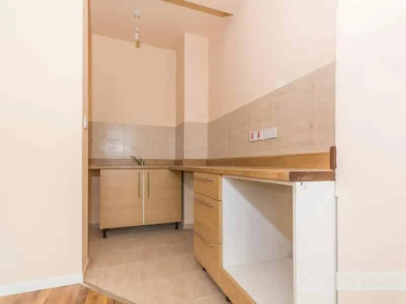 Six One-Bedroom Apartments - High Rental Income Potential