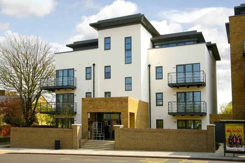 2 Bedroom Apartment for Sale in Emerald Square
