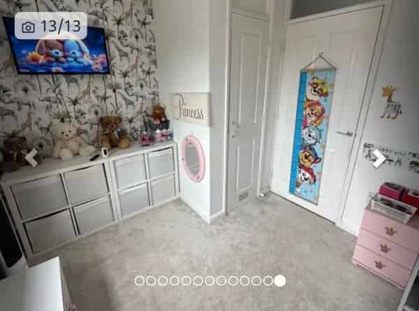 Large 2 Bed House with Caravan Parking Near Schools and Shops