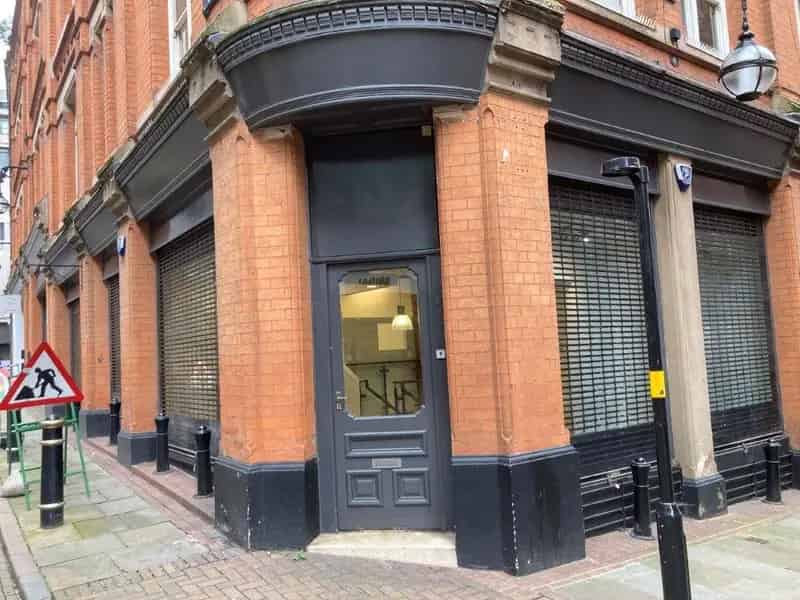Four-Story Mid-Terraced Retail Unit with Basement Storage