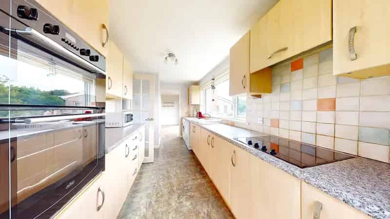 4 Bedroom Detached House to Rent