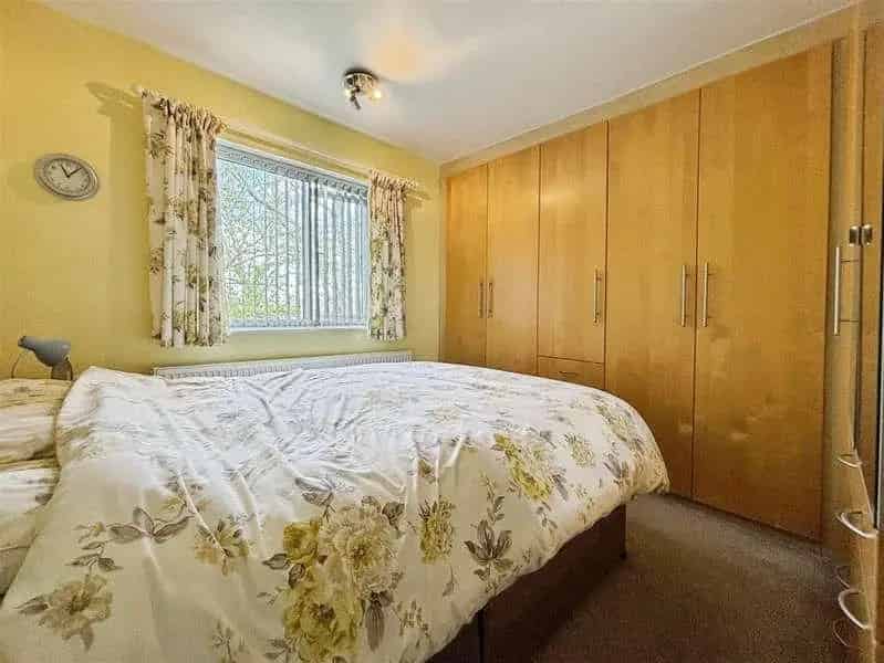 4 Bed Detached House For Sale Eccleshill