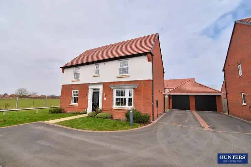 4 Bedroom House For Sale in Wigston