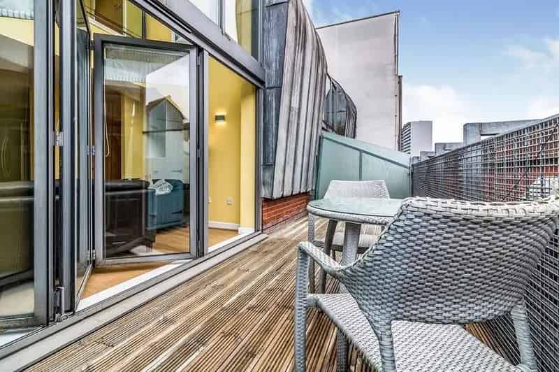 2 Bedroom Flat for Sale Manchester M1 - City Centre Duplex
