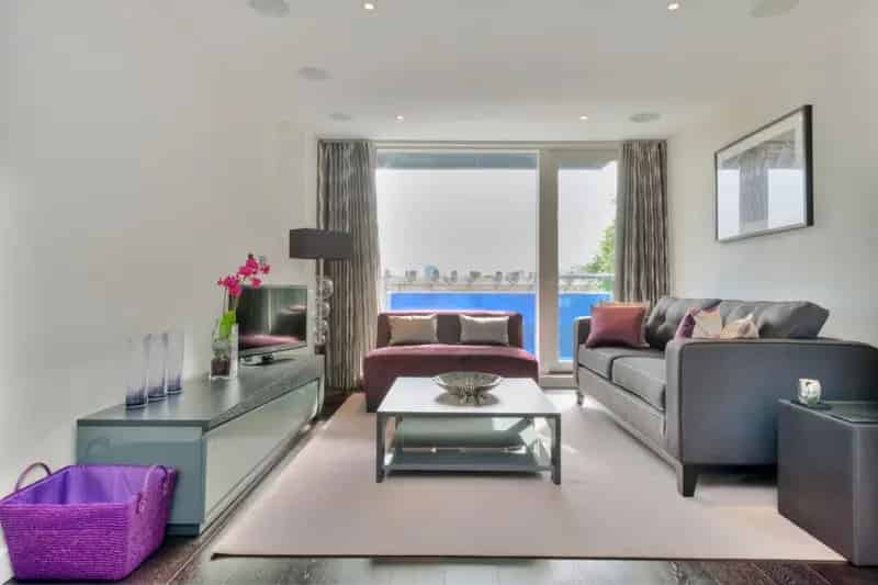 1 bedroom Flat
 To Rent