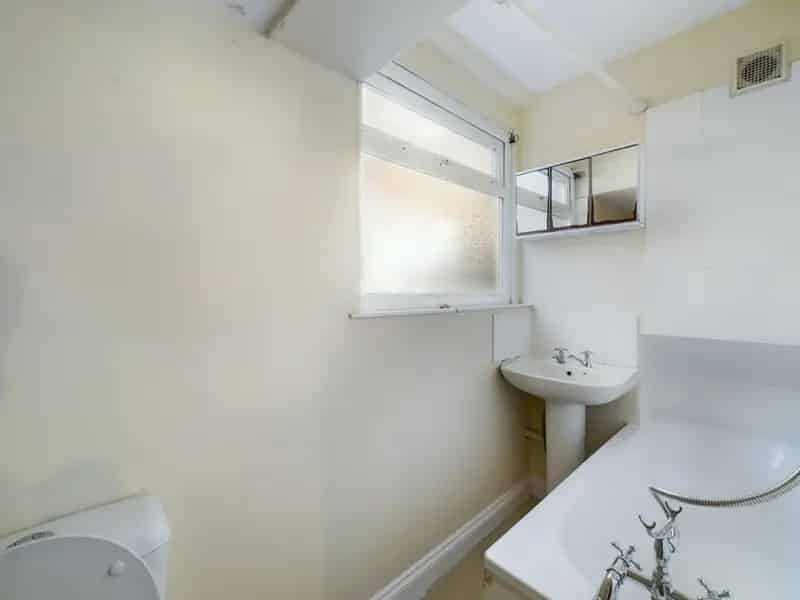 2 Bedroom Flat To Let in Central Filey